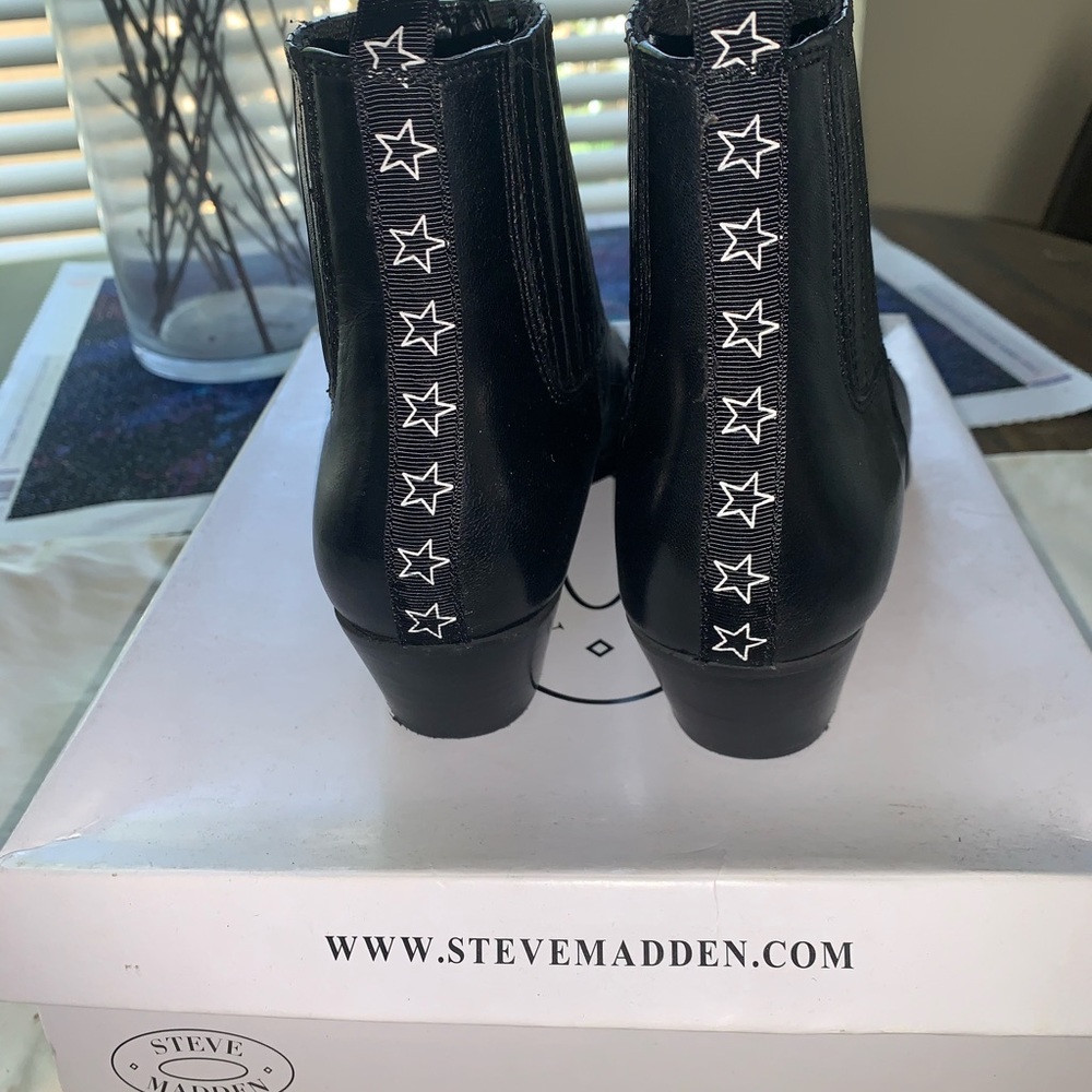 Women’s Steve Madden booties